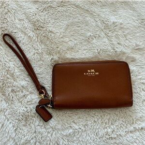Coach wallet, wristlet